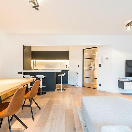 Ruim En Modern Appartement Te Knokke Nabij De Dijk Extérieur photo
