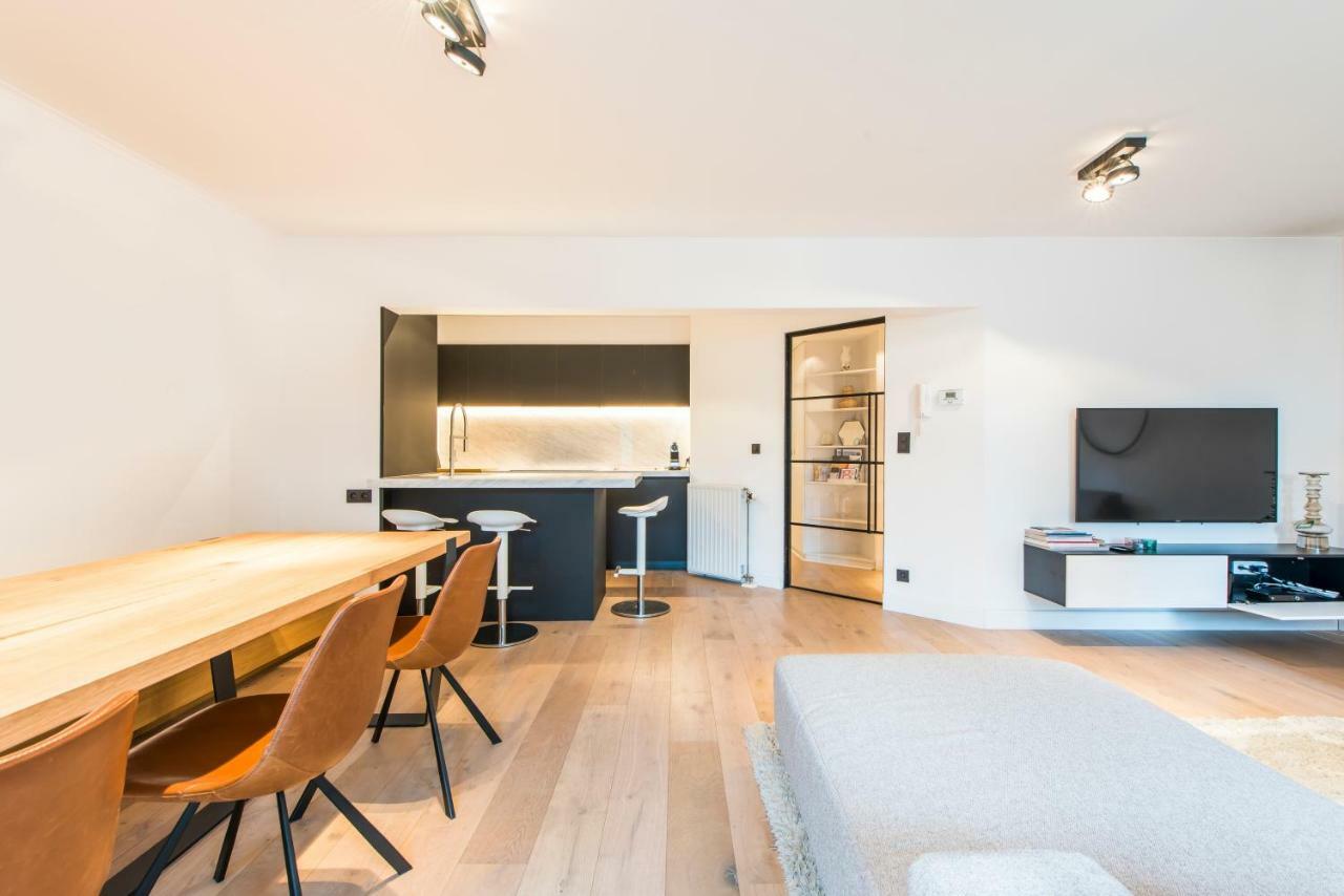 Ruim En Modern Appartement Te Knokke Nabij De Dijk Extérieur photo
