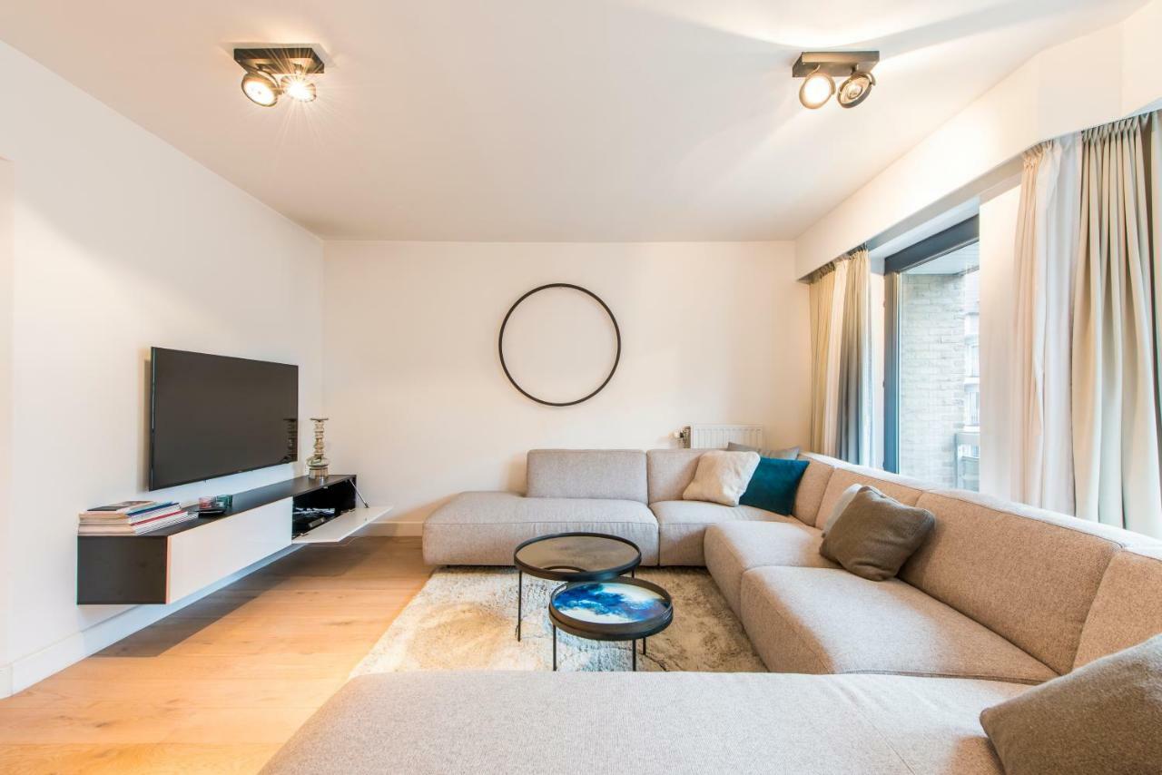 Ruim En Modern Appartement Te Knokke Nabij De Dijk Extérieur photo